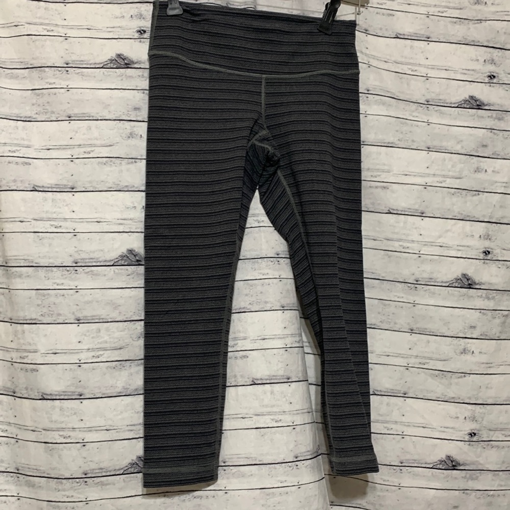 Lululemon Capri leggings